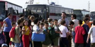 Καλές οι εκπαιδευτικές εκδρομές αλλά όλα έχουν και ένα όριο! Οι γονείς βογκούν και οι εκδρομές ανθίζουν !