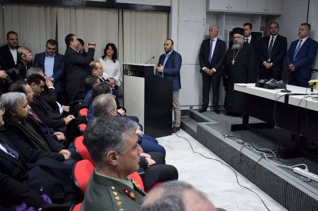 Παρουσία του Στάθη Γιαννακιδη η κοπη της πιτας του ΕΒΕ Ξανθης