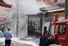 Πυρκαγιά εκδηλώθηκε σε κατάστημα πώλησης φιαλών υγραερίου στην Κομοτηνή