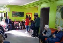 Στην γιαγιά και στον παππού διάβασαν τα δικά τους παραμύθια οι μαθητές του 2ου λυκείου Ξάνθης