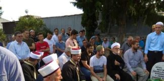 Πλήθος κόσμου συνοδευσε στην τελευταία του κατοικία τον αδικοχαμένο γιο του πρώην μουφτή Ξάνθης Μεχμετ-Εμιν Σινικογλου