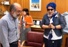 Πόρτα από Βαγγελη Λαμπακη στους εκπροσώπους της εταιρείας που διερευνά την εξόρυξη χρυσού στη Θράκη