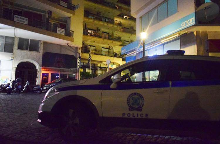 Ξάνθη: Σταμάτησαν οδηγό χωρίς δίπλωμα, αρνήθηκε τον έλεγχο και απείλησε αστυνομικό !