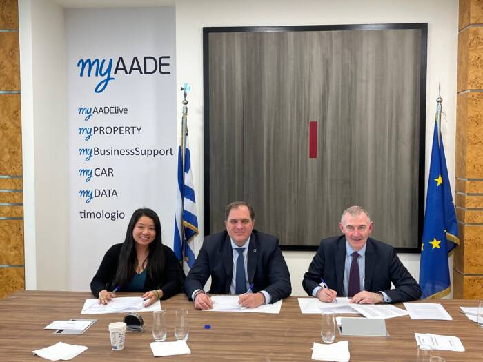 Μνημόνιο Συνεργασίας ΑΑΔΕ – JTI για την πάταξη του παράνομου εμπορίου προϊόντων καπνού