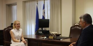 Συνάντηση Περιφερειάρχη με την Έλενα Ροφαέλα στην Περιφέρεια